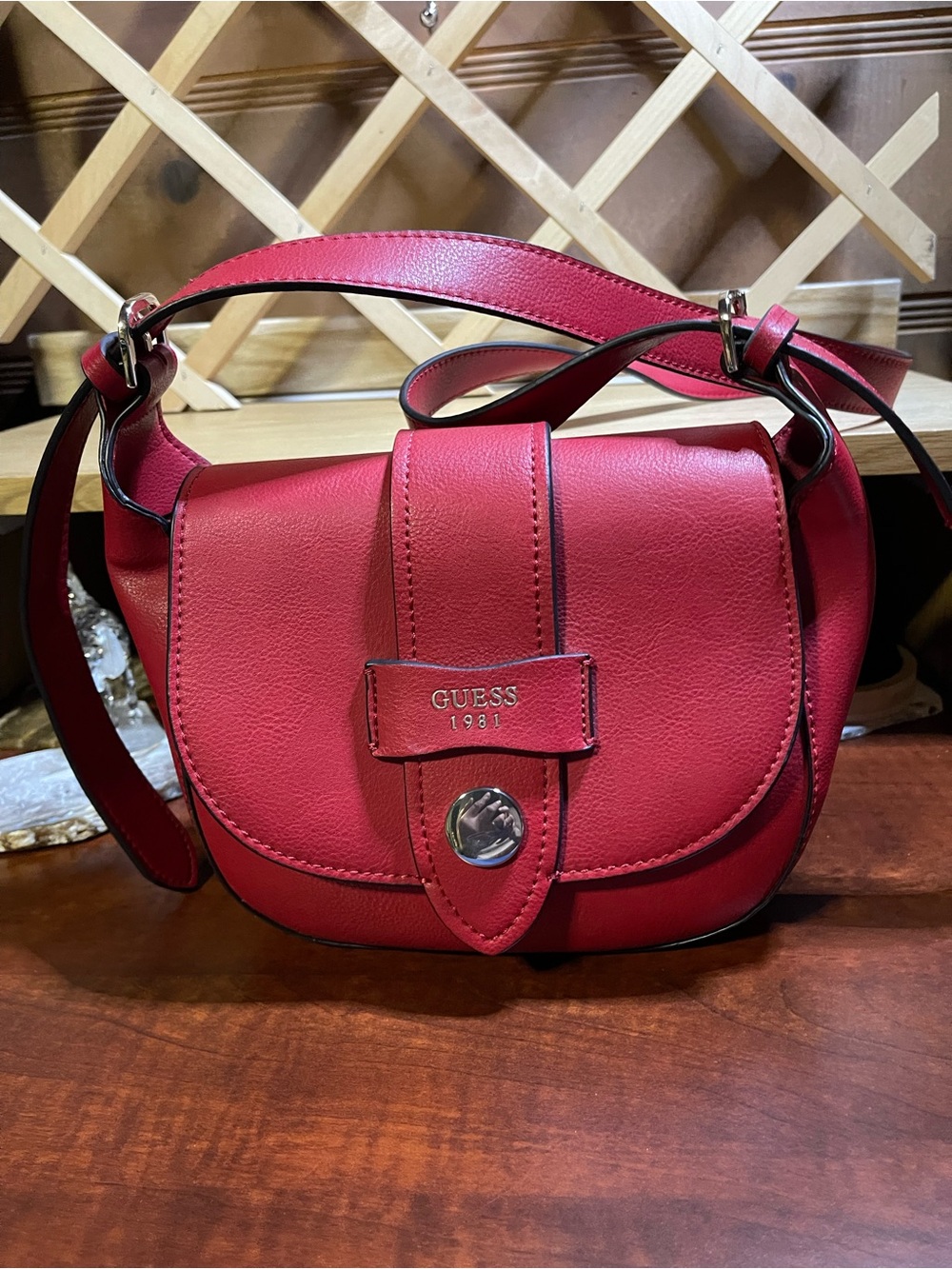 “Guess 1981” Cherry Red Saddle Flap Crossbody Bag / Pebbled Vegan Leather - Picture 1 of 13